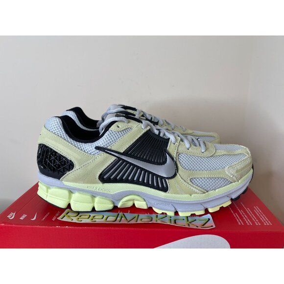 Nike Zoom Vomero 5 Barely Volt Metallic Platinum Mens 10us - Picture 2 of 8